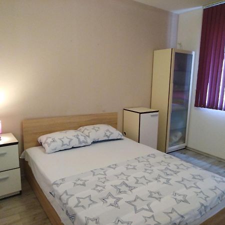 Cosy Central Apartment Warna Zewnętrze zdjęcie