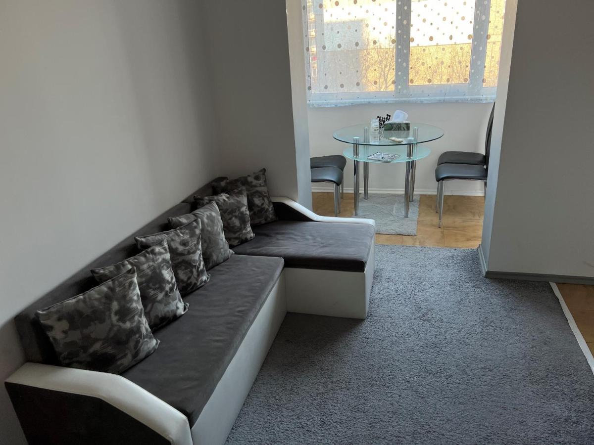 Cosy Central Apartment Warna Zewnętrze zdjęcie