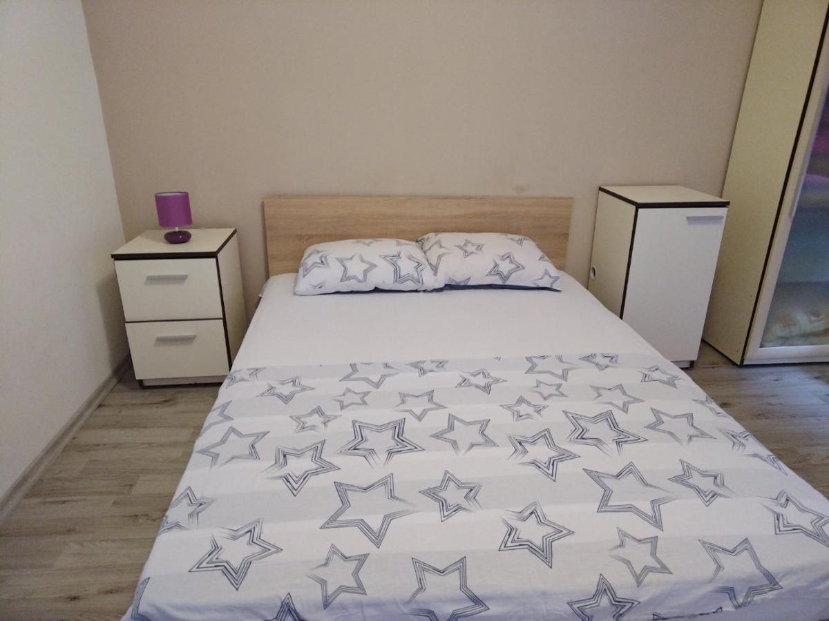 Cosy Central Apartment Warna Zewnętrze zdjęcie